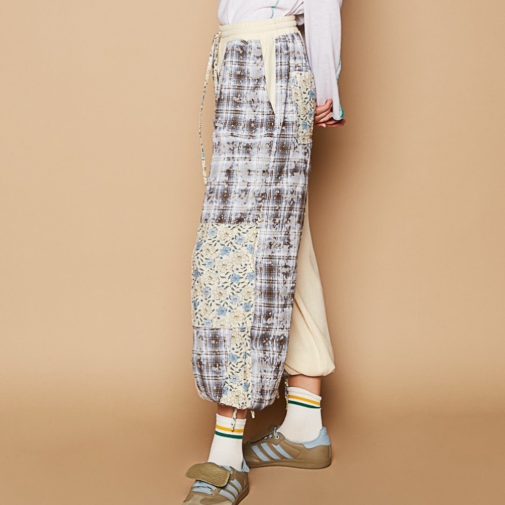 POL Cream and Gray Patchwork Pants - image 3